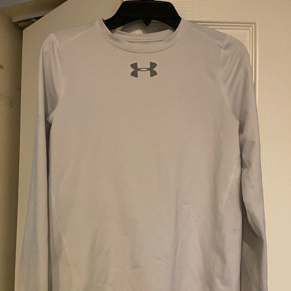 Under Armour Coldgear boys shirt.